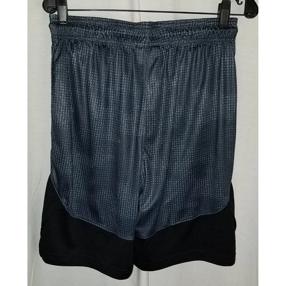 And1 mens size